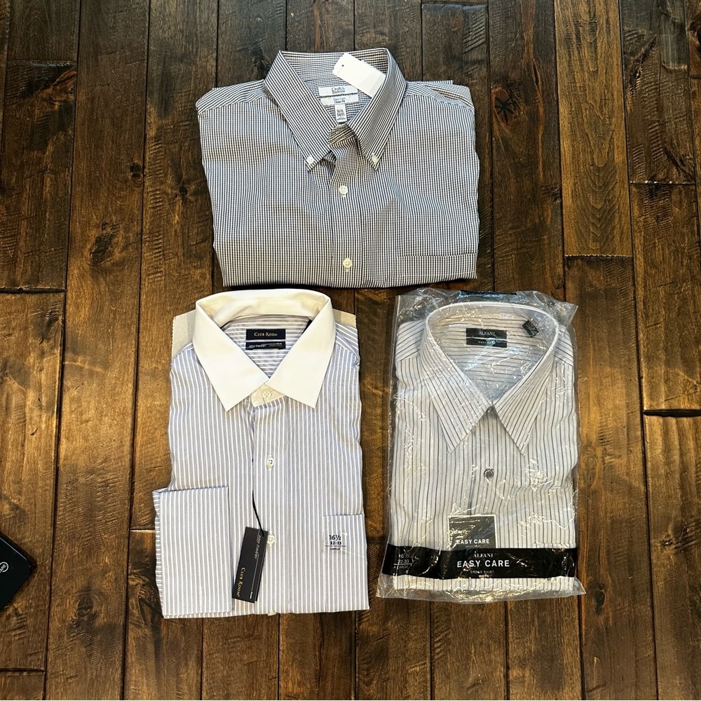 NWT Bundle of 3 men’s button down shirts